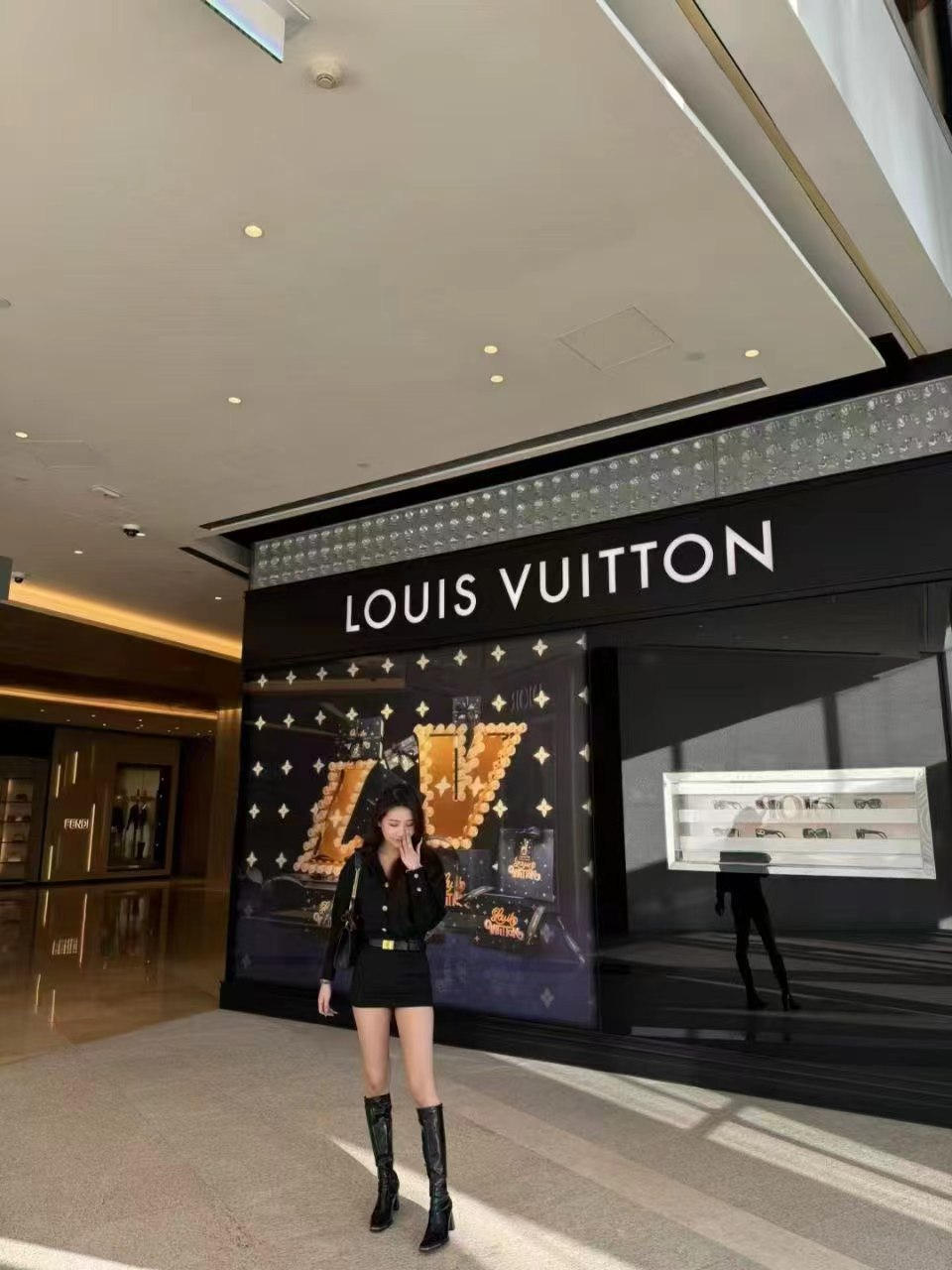 南山极品身材辣妹琪琪