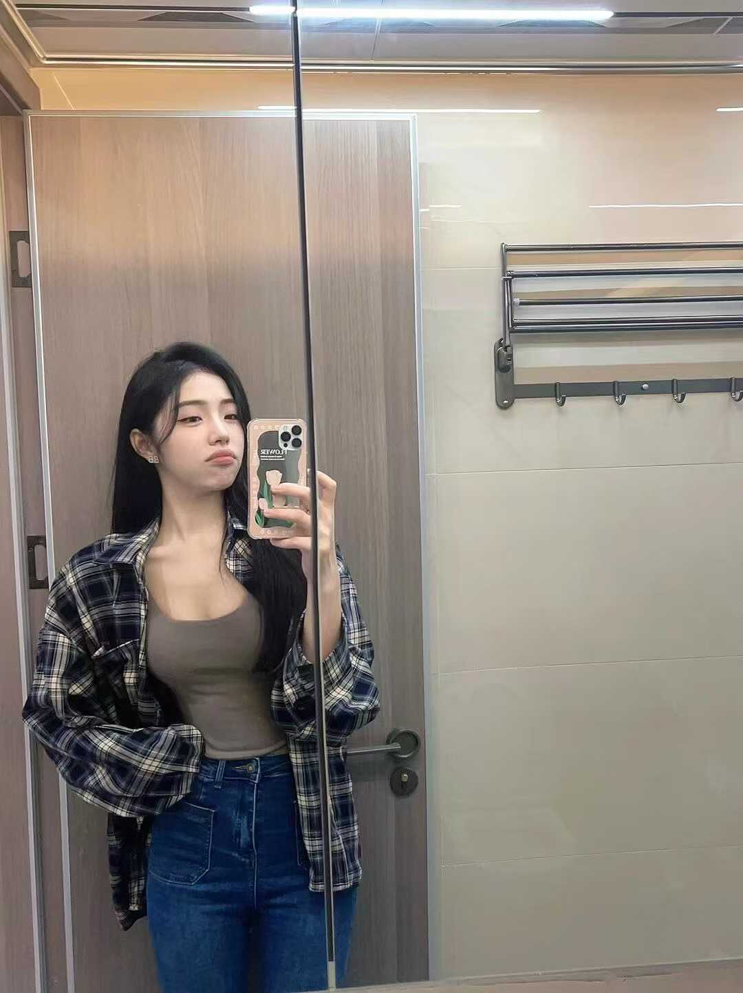 大长腿美女，第二次出击了