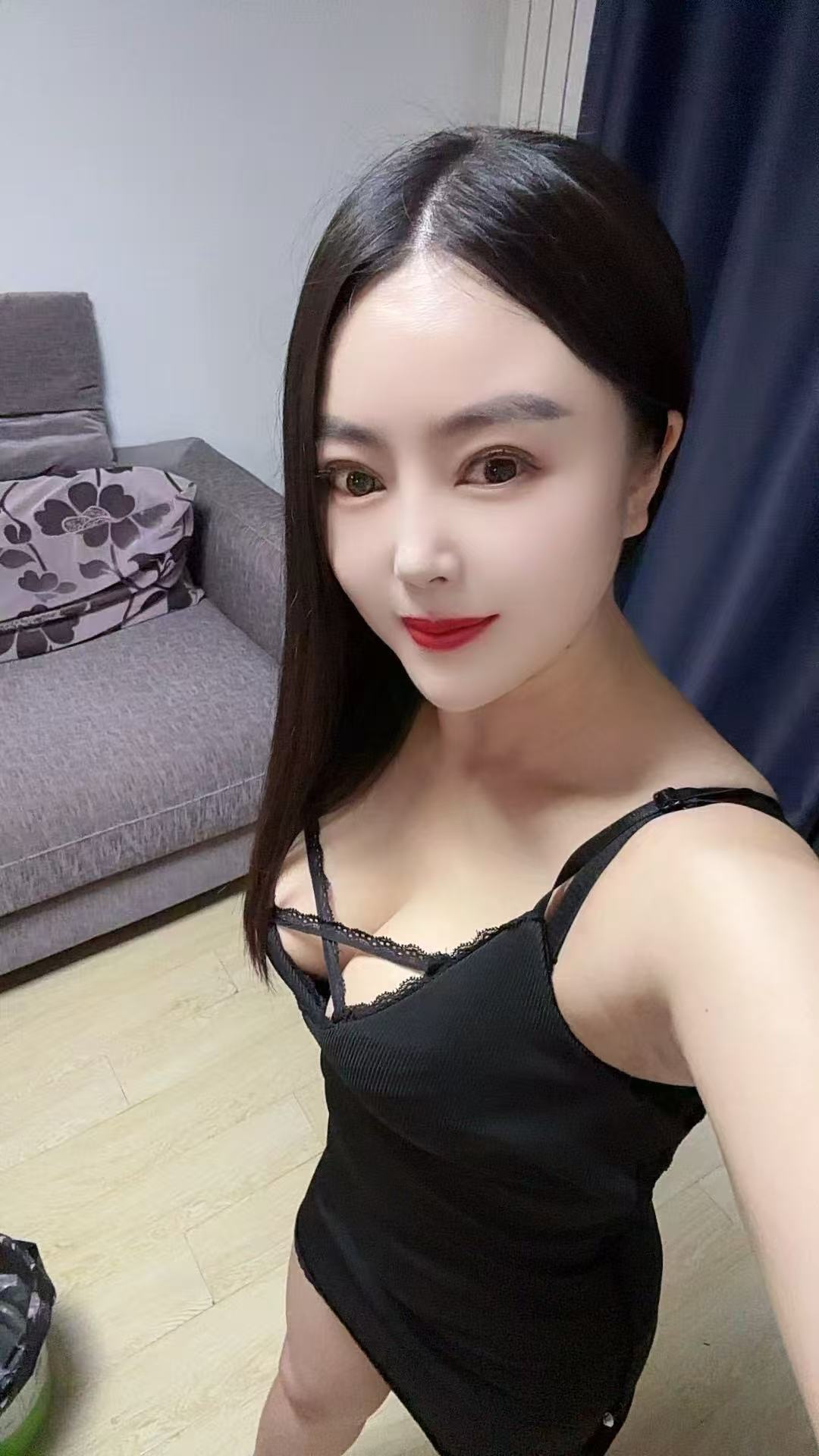 城关大奶尤物甜甜