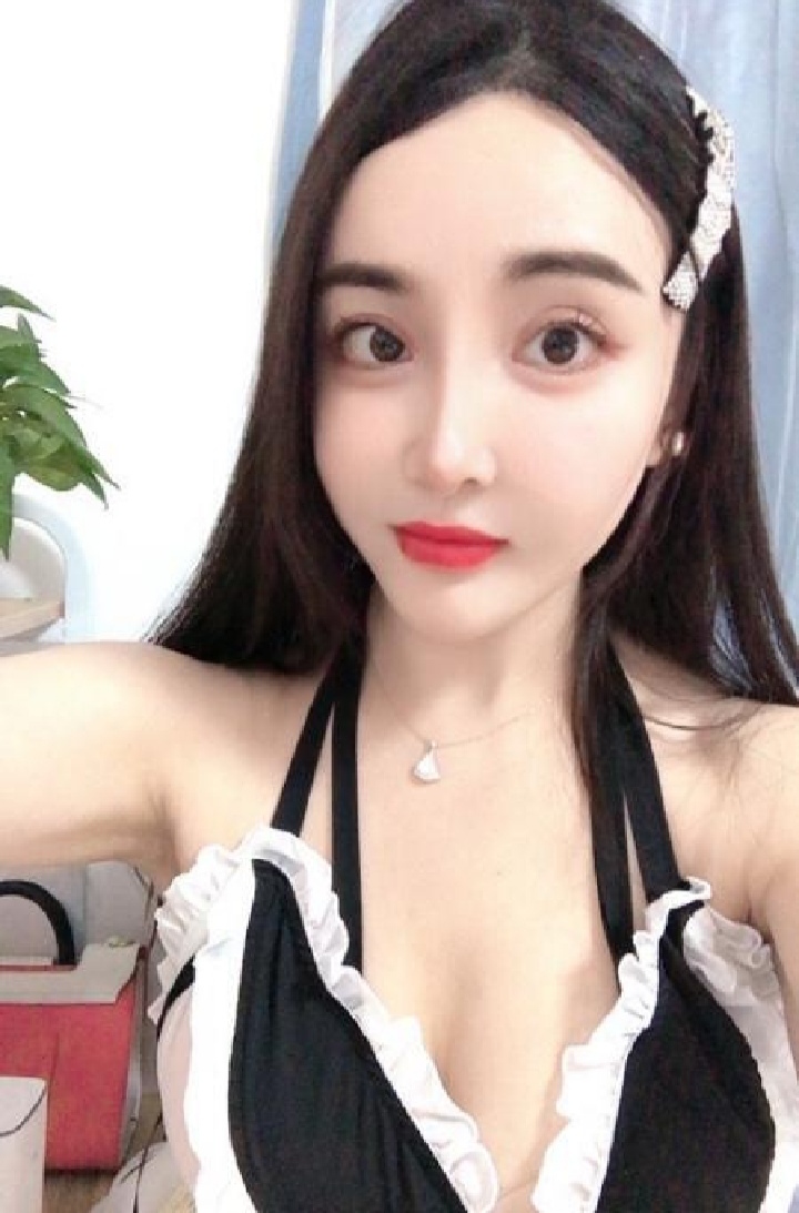 松江性感热辣小姐姐