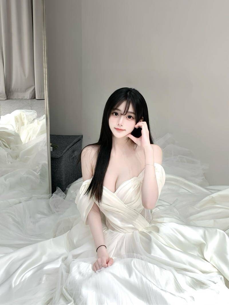 余杭00后极品白小纯