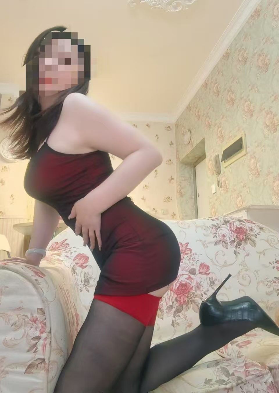 丰满情趣欲女丽丽