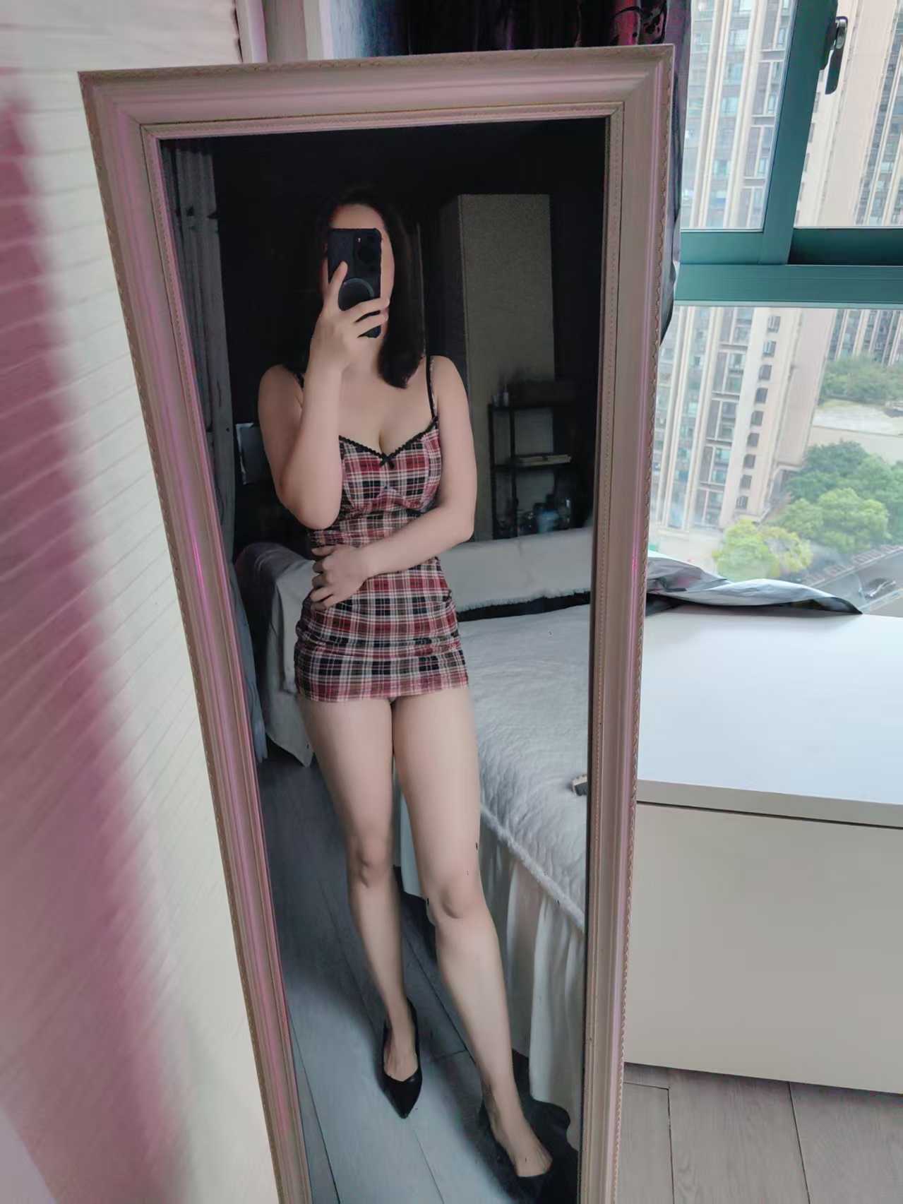 大坪热辣口技皇后