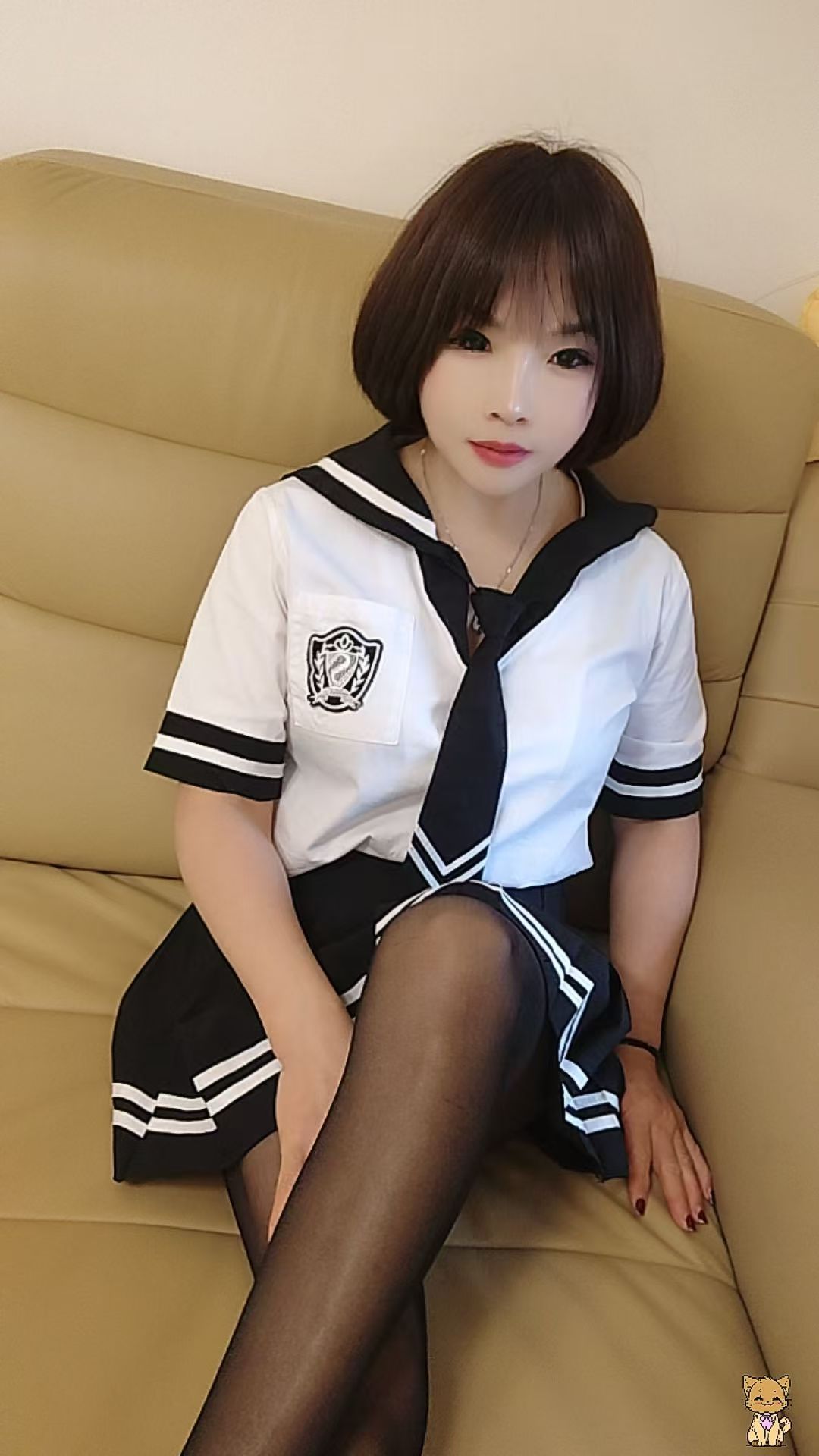 情趣短发御姐莉丫头