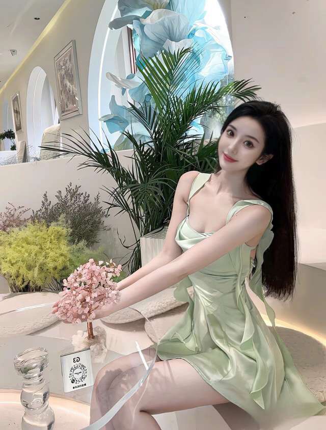 昆明173碧玺女神