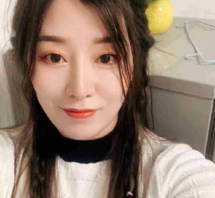 会所下海的大奶御姐系老师