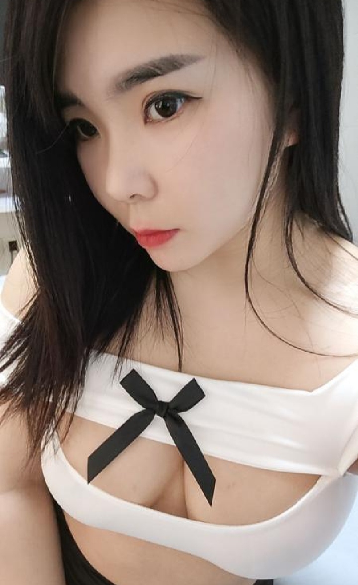 建邺爆乳御姐樱桃