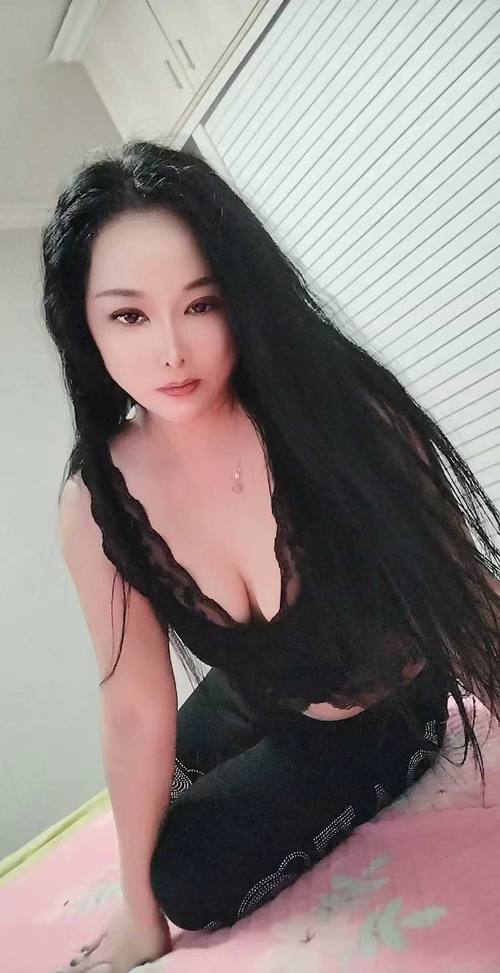 吴中热辣肉欲小少妇