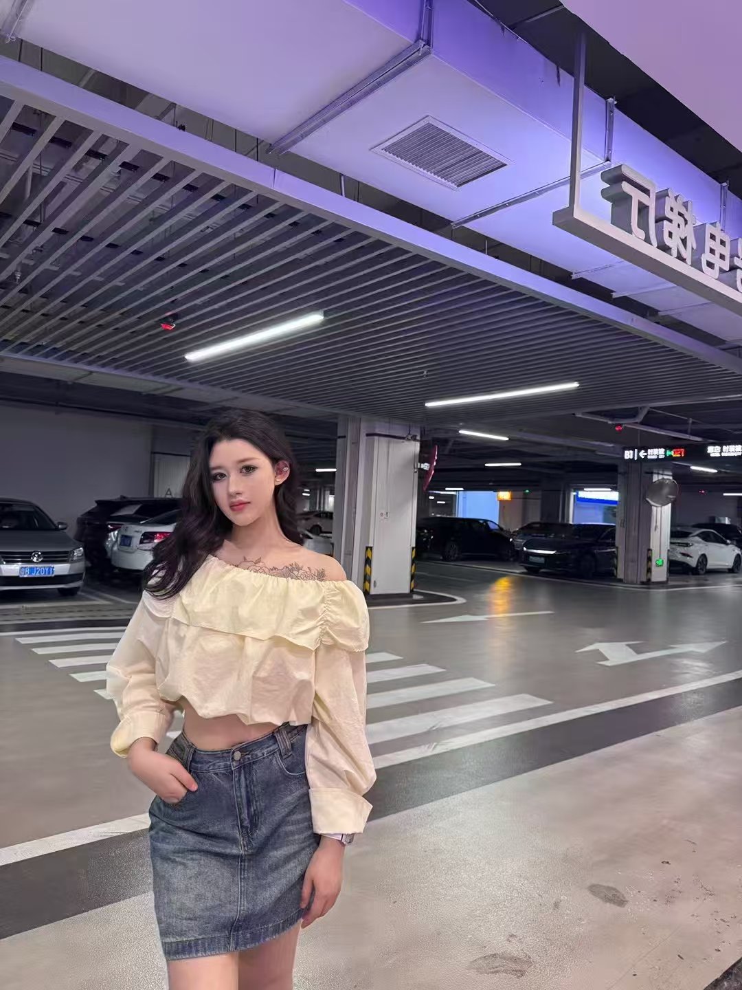 车公庙美臀嫩妹蔓蔓