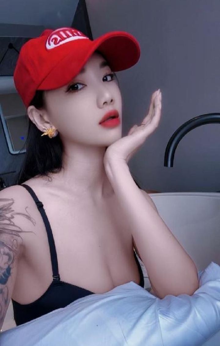南城性价比美妞铭铭