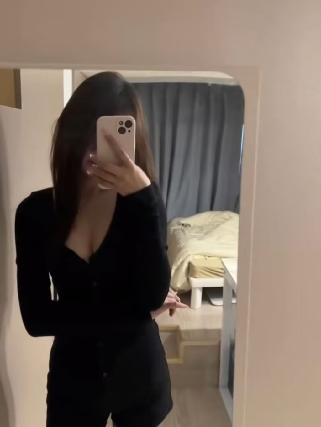 鼓楼眼镜美妞甜甜