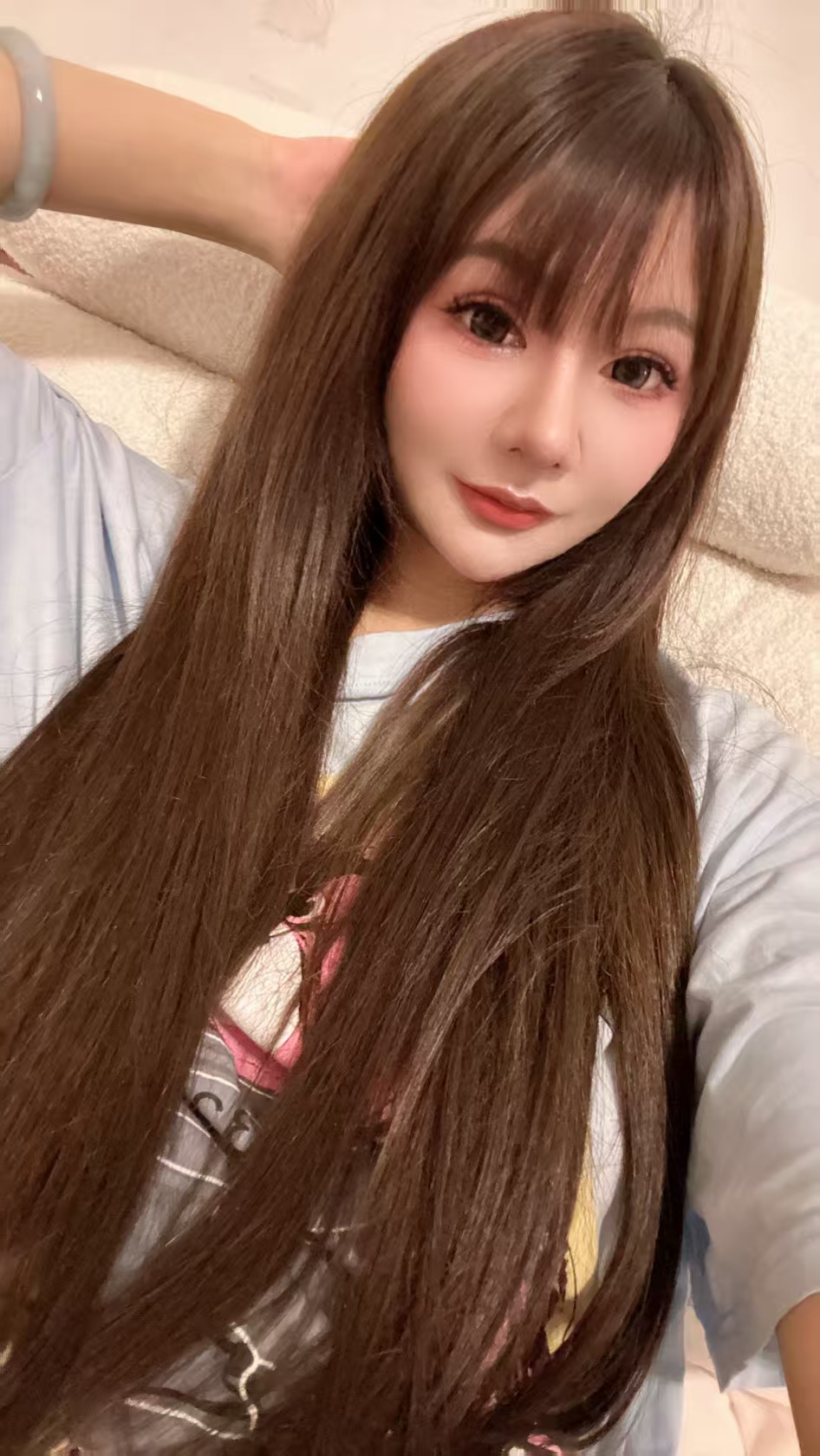 王家湾美艳辣妹夭夭