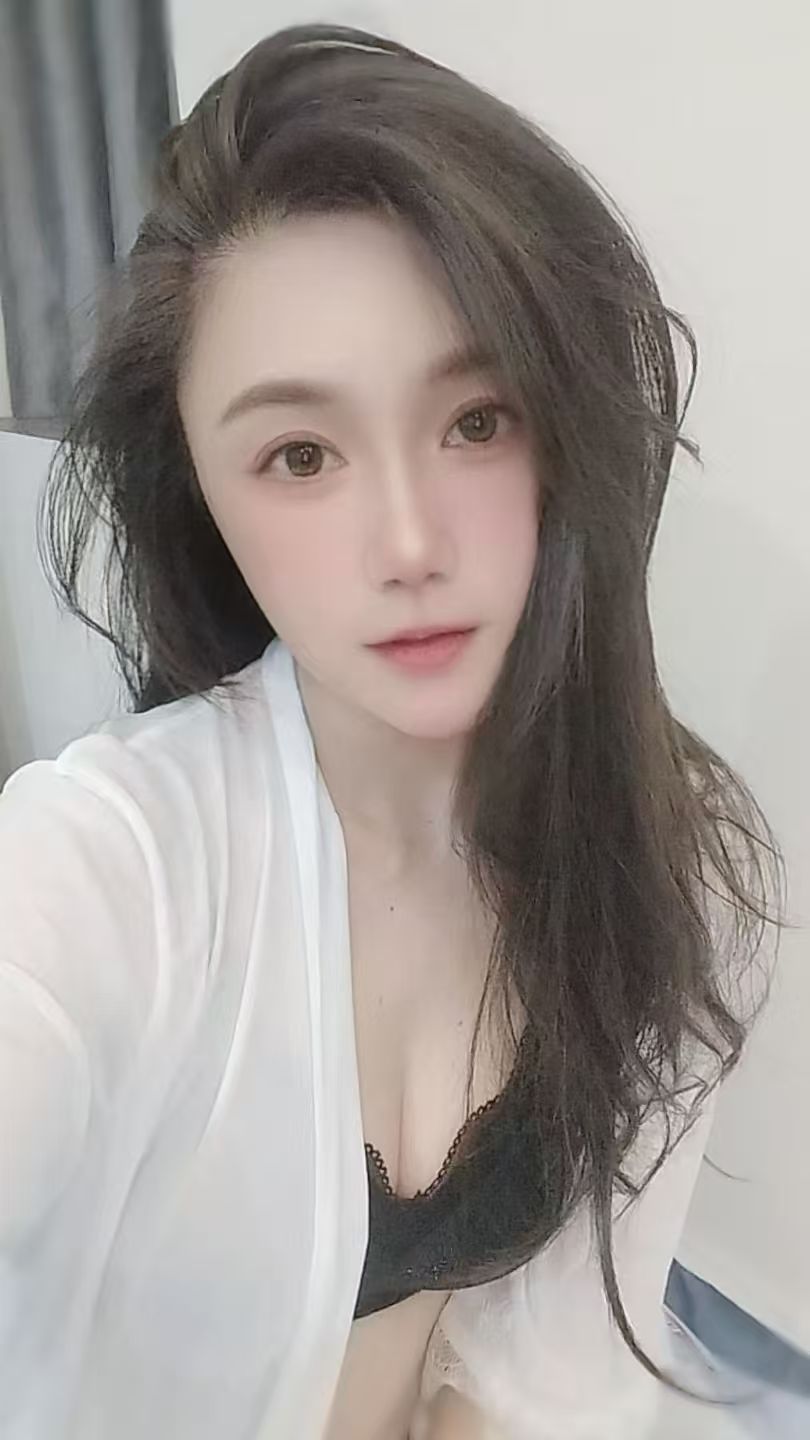 白云丰润御姐苏曼