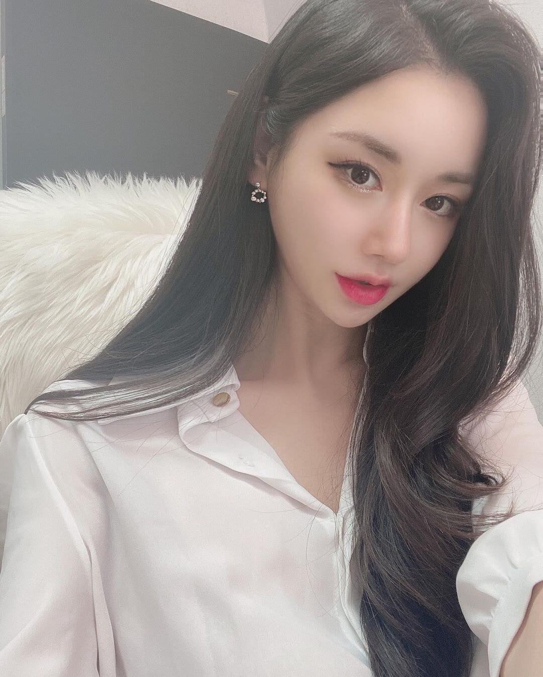 刚刚下海兼职小妹