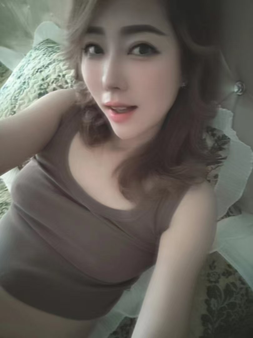 美艳大长腿御姐西西