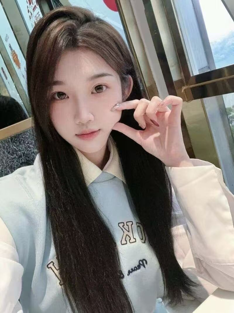 天河白嫩美妞欣儿