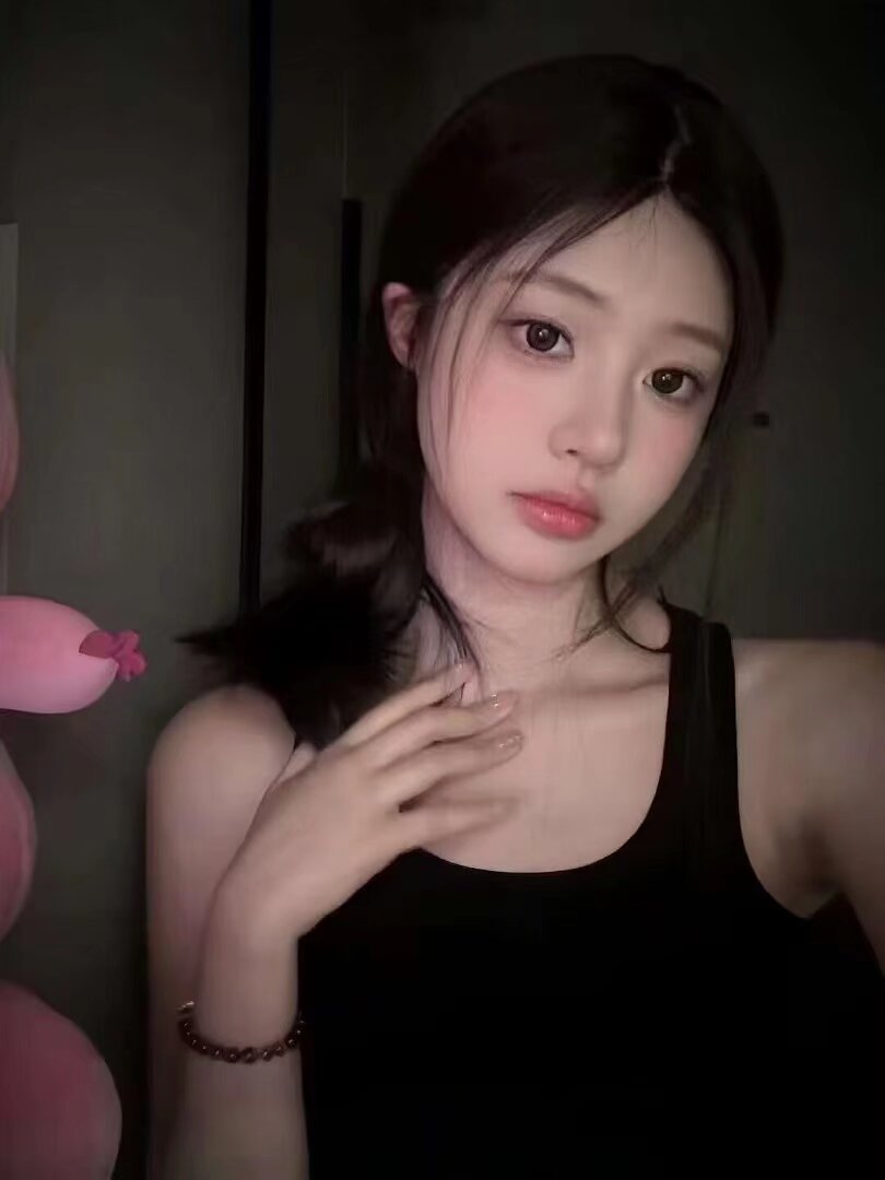 着急还贷款的兼职妹子