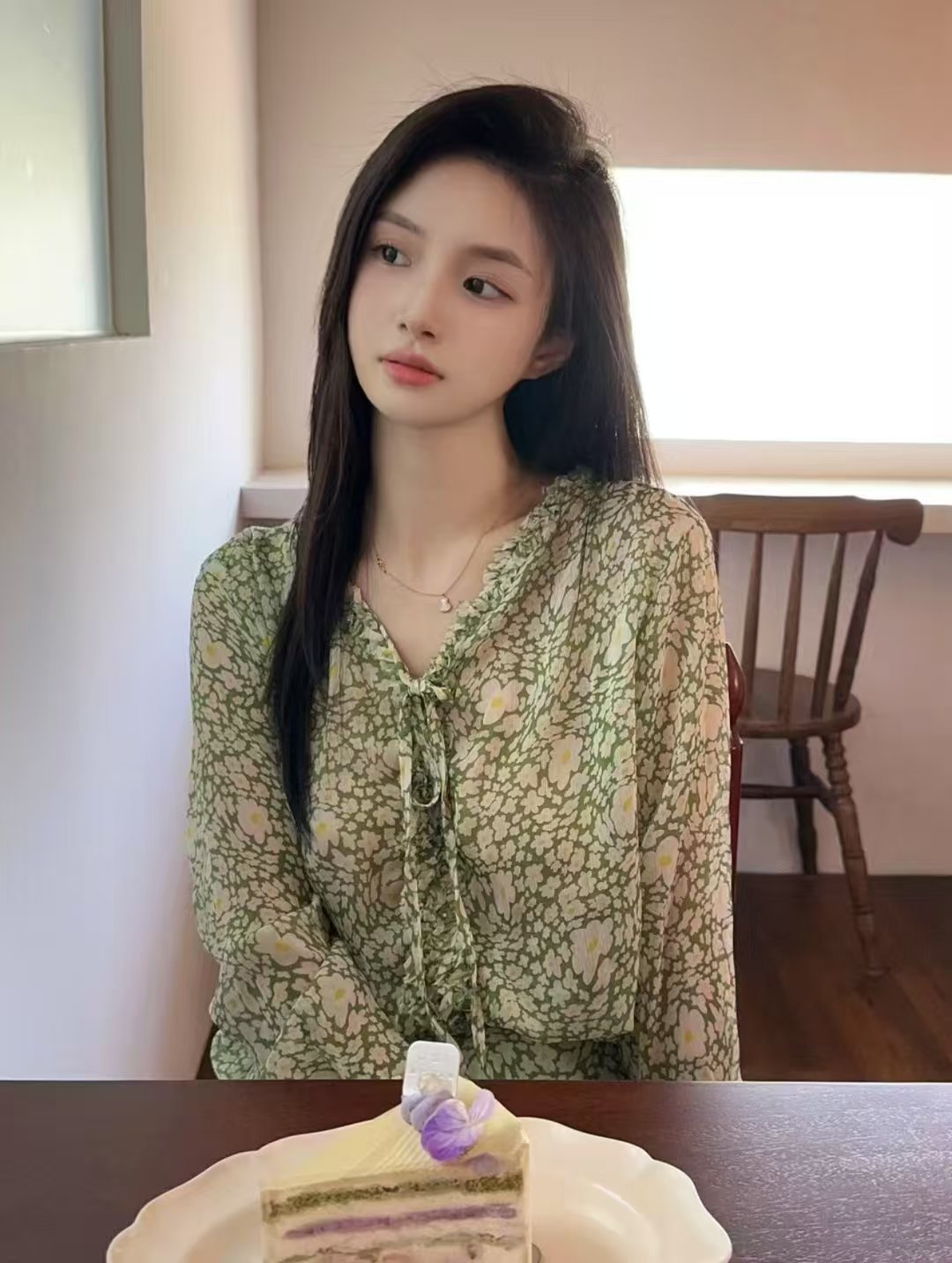 非常漂亮的嫩妹