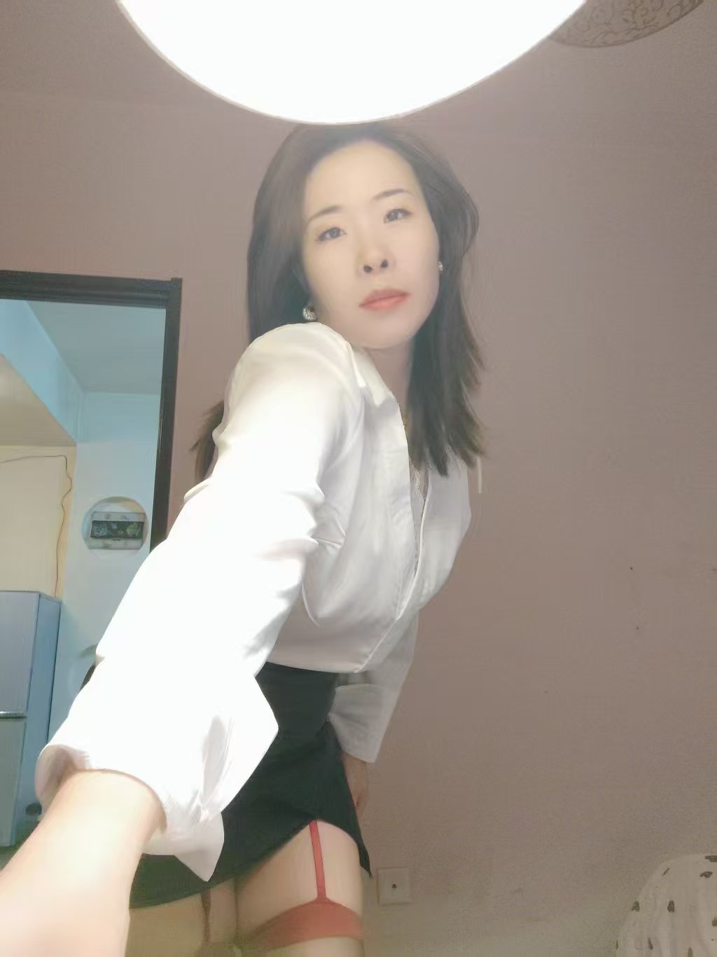 朝阳情趣御姐艾美丽