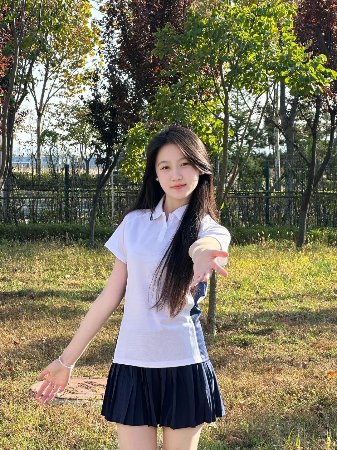 见面满意付款性感 开朗好相处