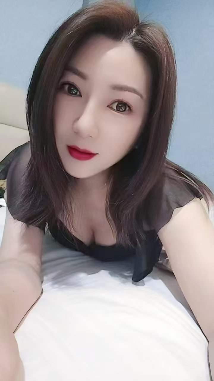 未央热辣美娇娘糖果