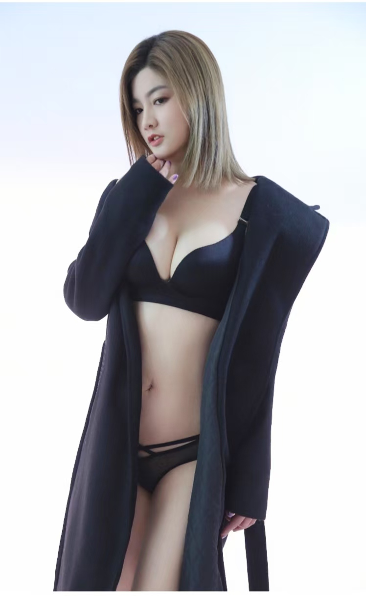 西青长腿辣妹九久