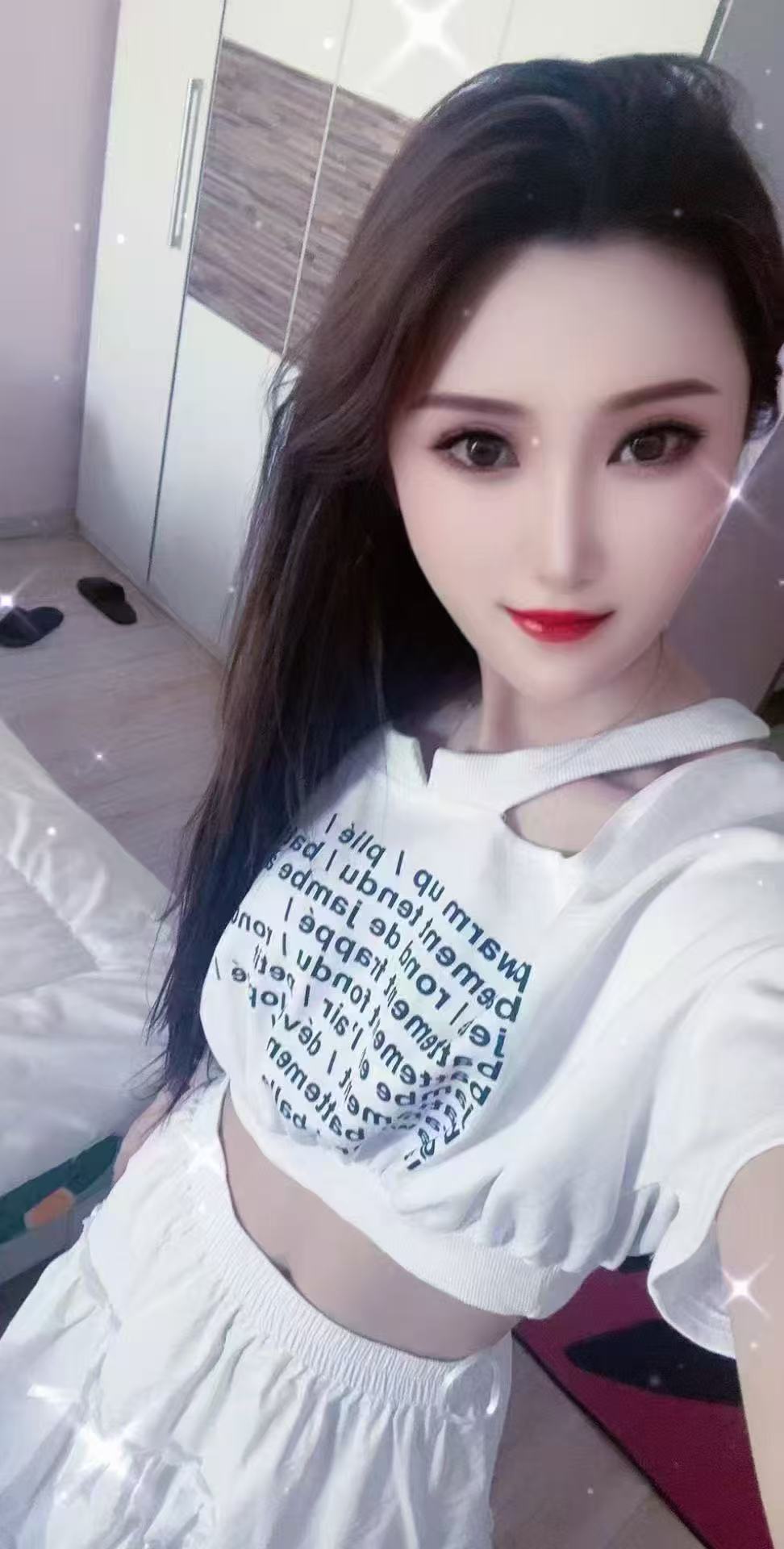 滨海美艳热辣小小