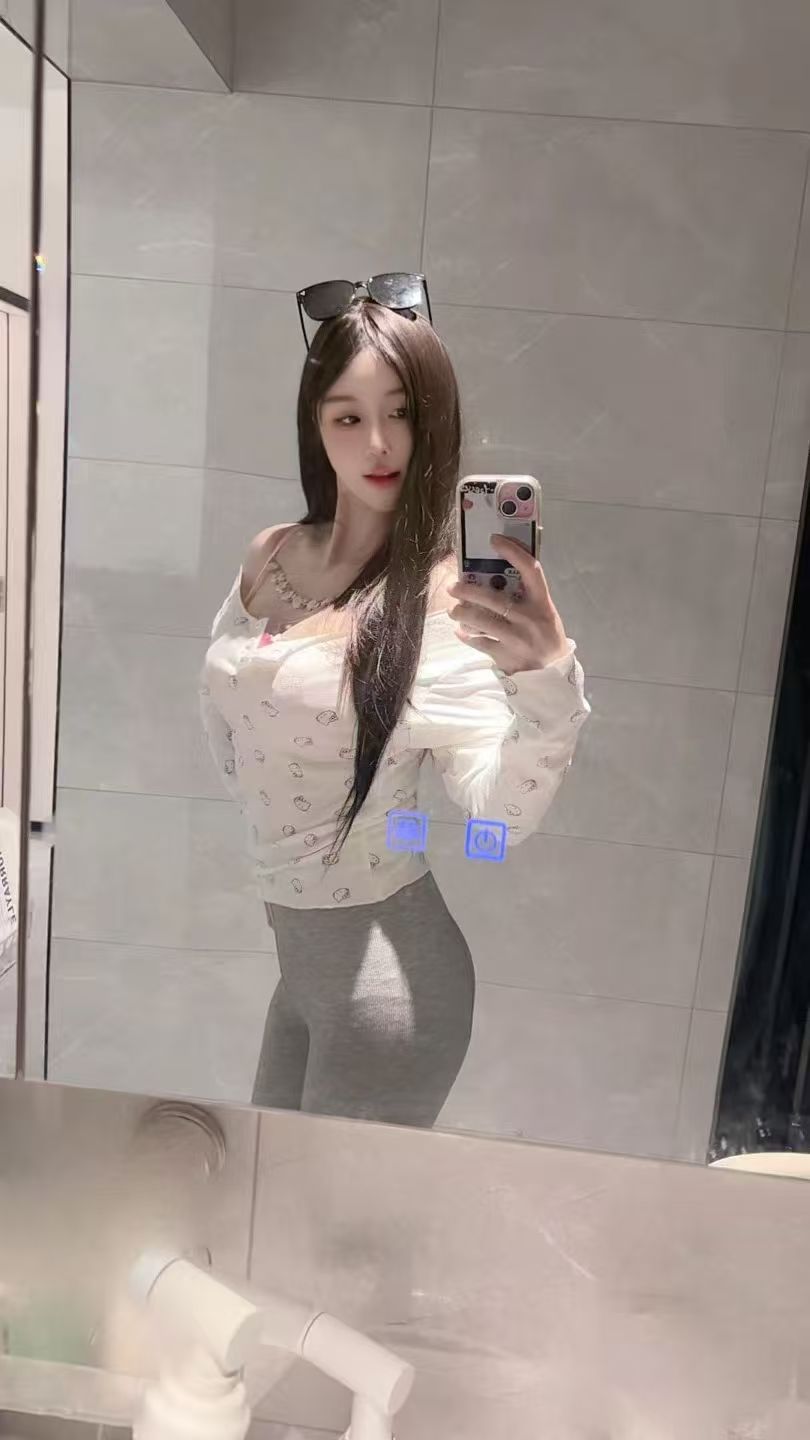 上城爆乳学妹柒姑娘