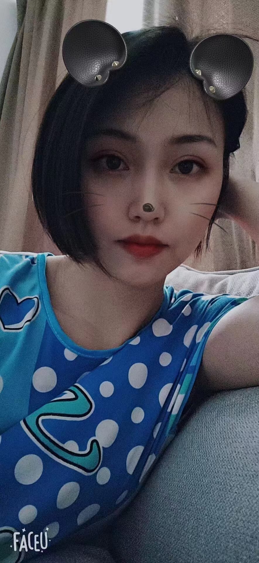 服务系短发小姐姐安然