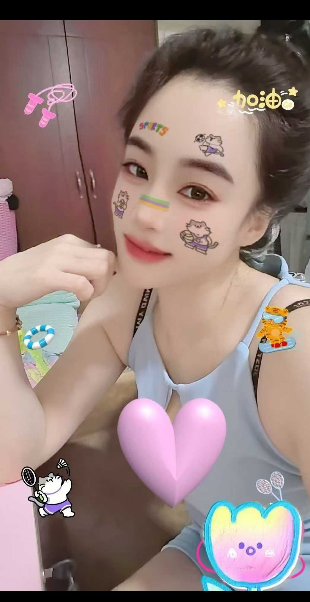 龙华汽车站珊珊