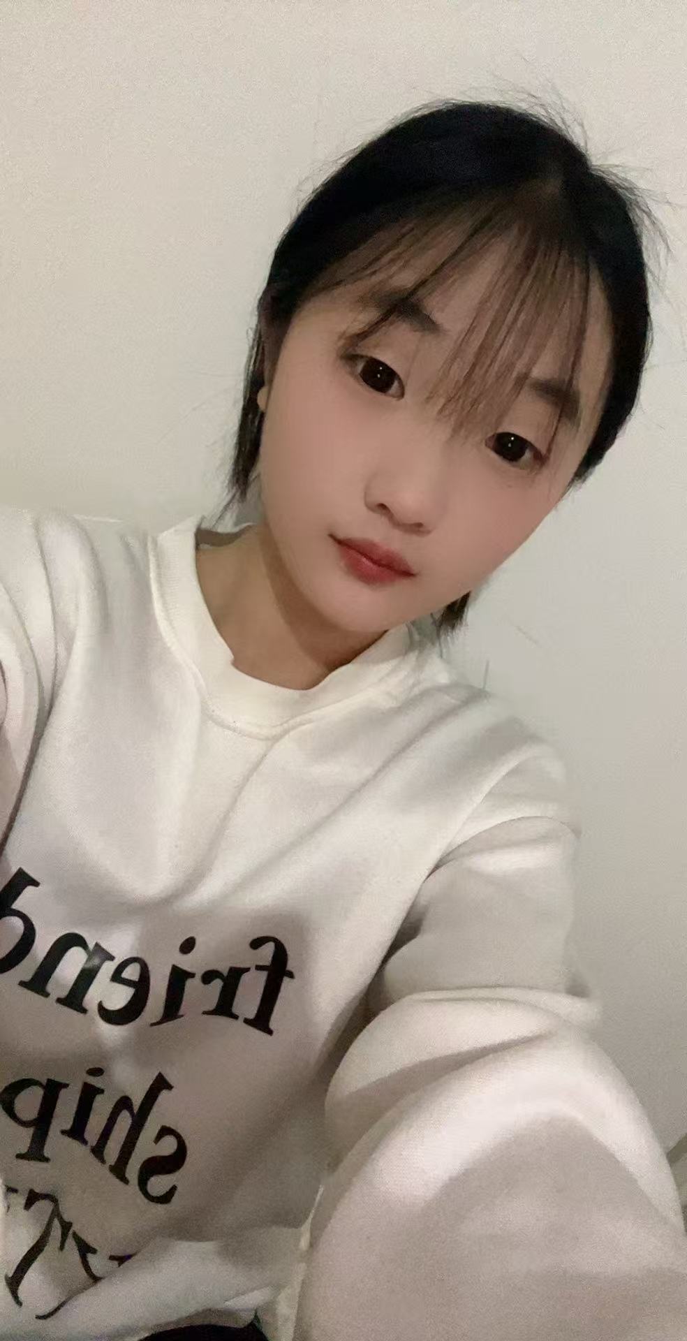 兼职学生妹子