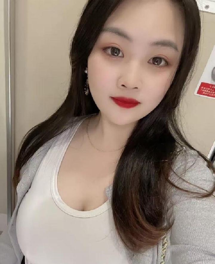 余杭丰满的妞妞