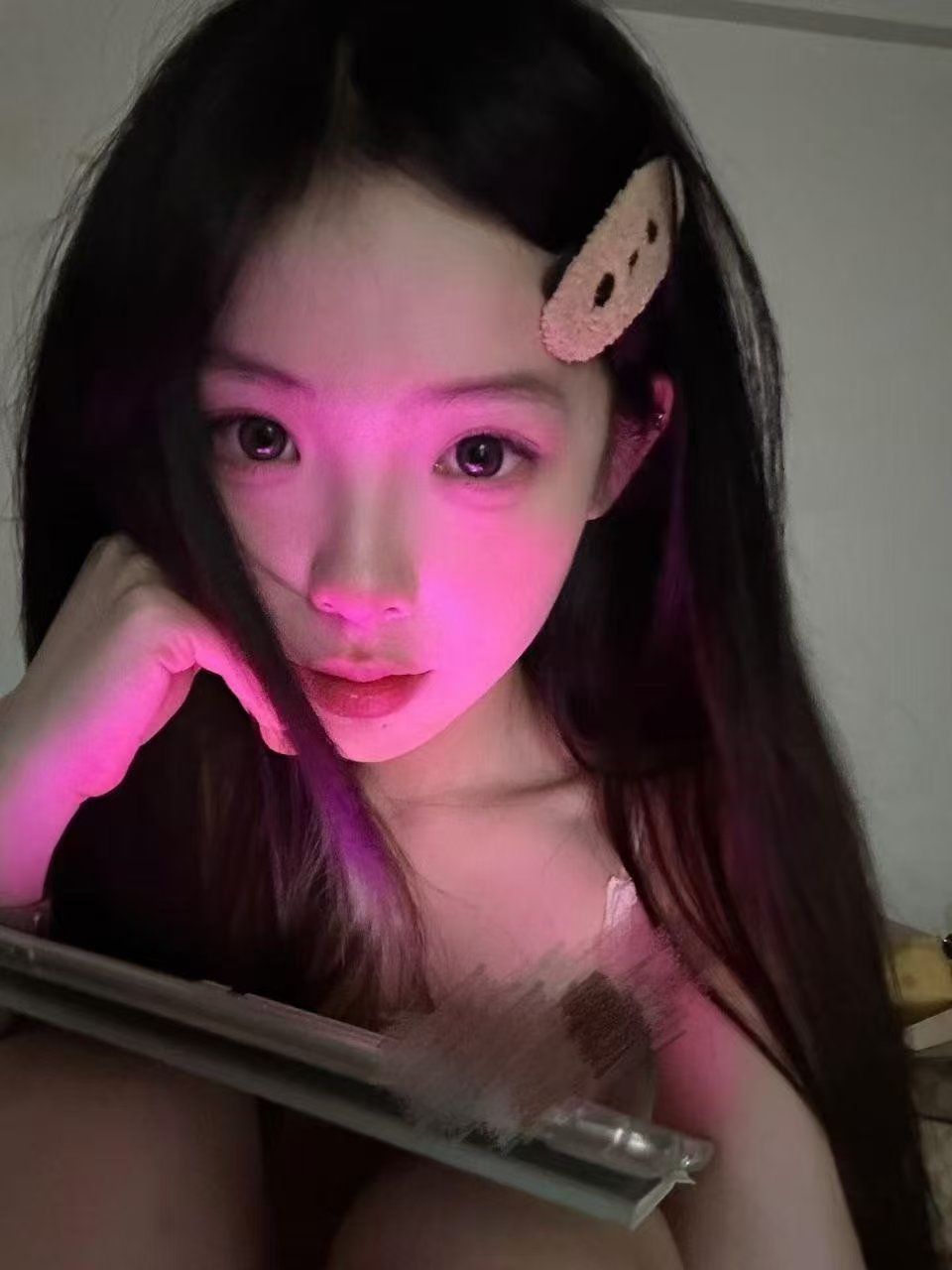 曼曼出露脸自录