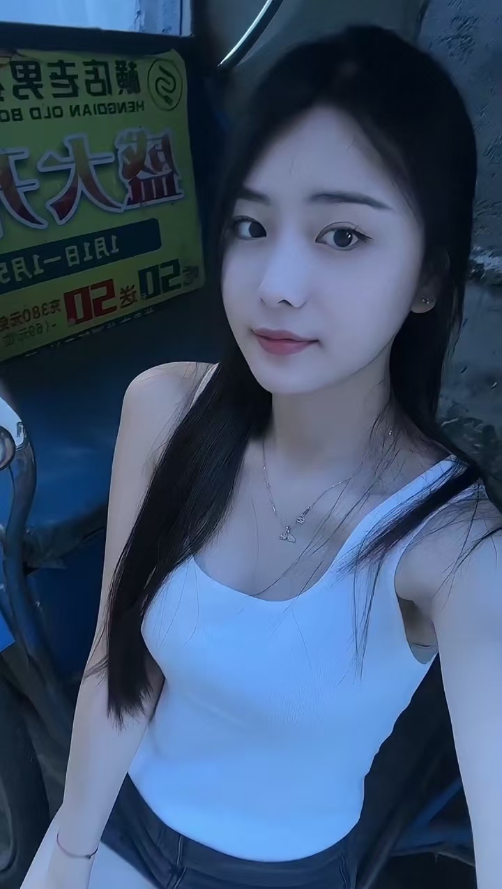 清新兼职甜妹灵儿