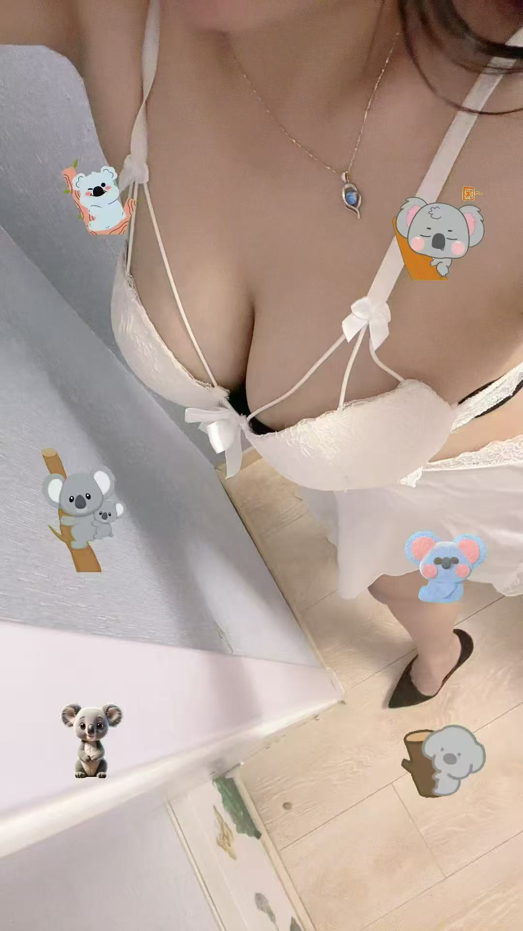 可sm的美乳沙沙