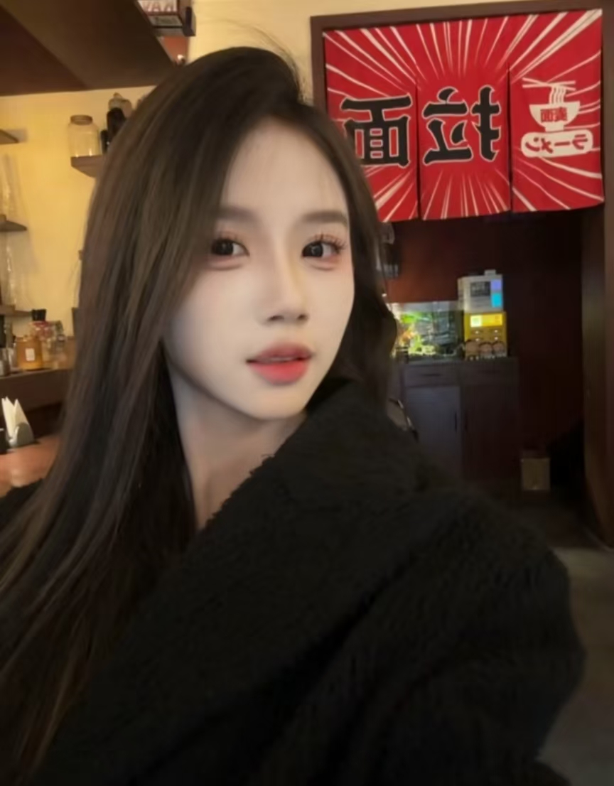 朝阳甜妹依依可外出