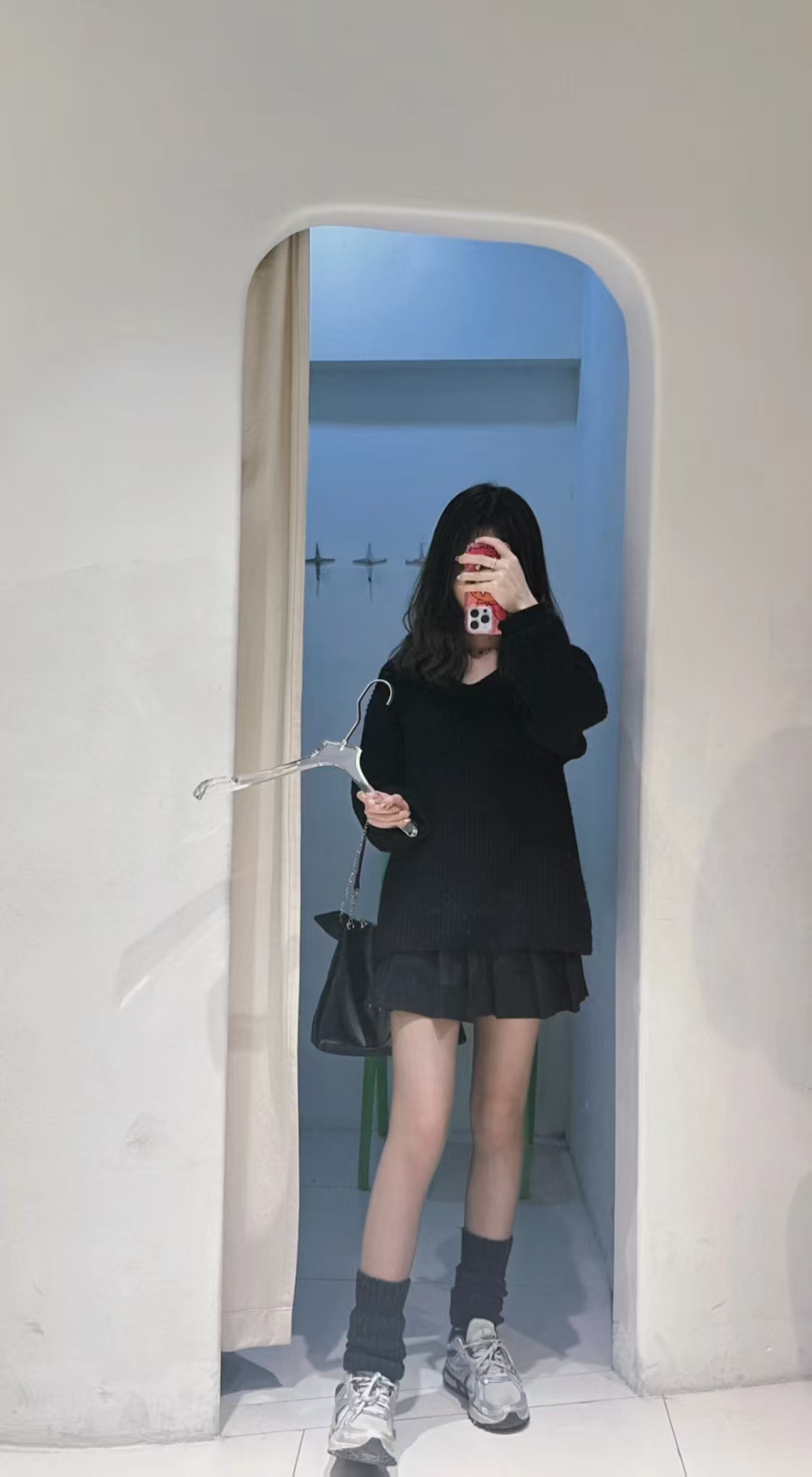 江岸粉嫩甜妹暖暖