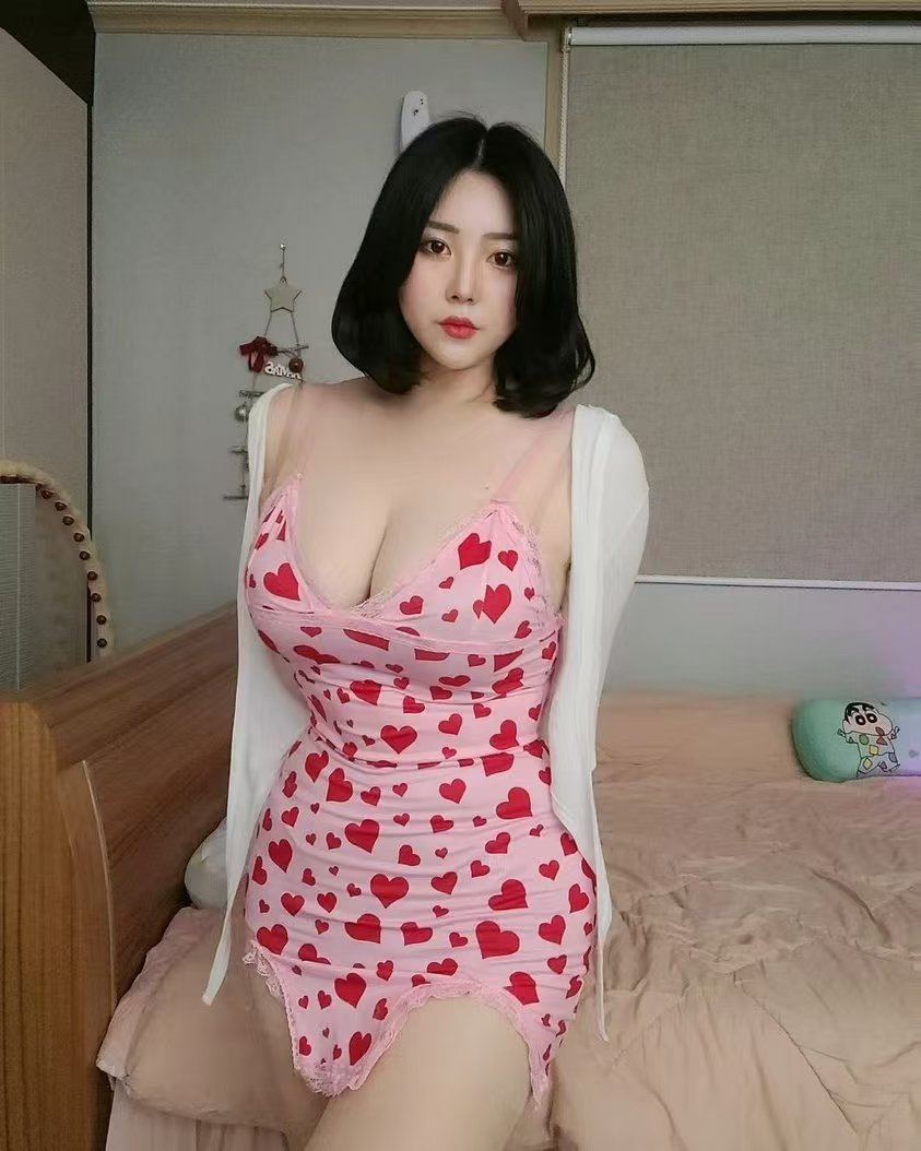 南门丰乳肥臀情趣小猫