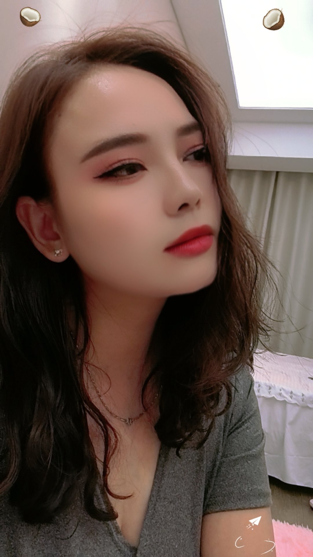 东站服务系眼镜御姐