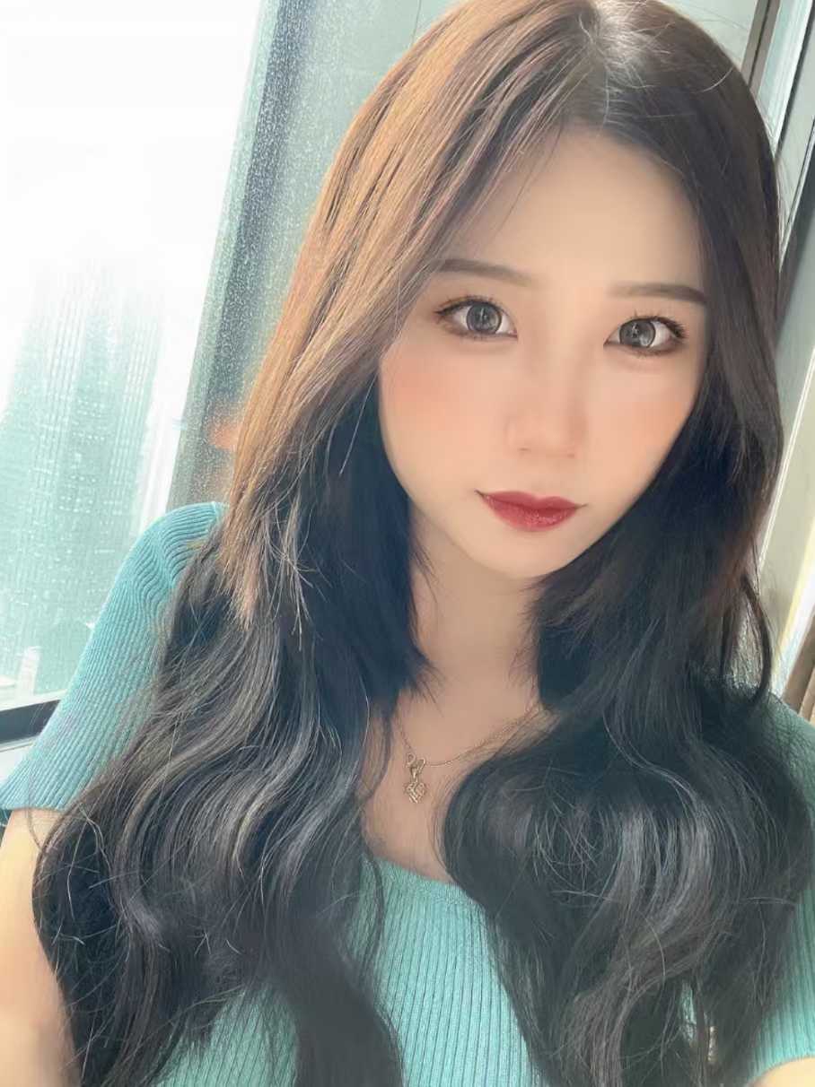 魅惑撩人嫩妹小雅