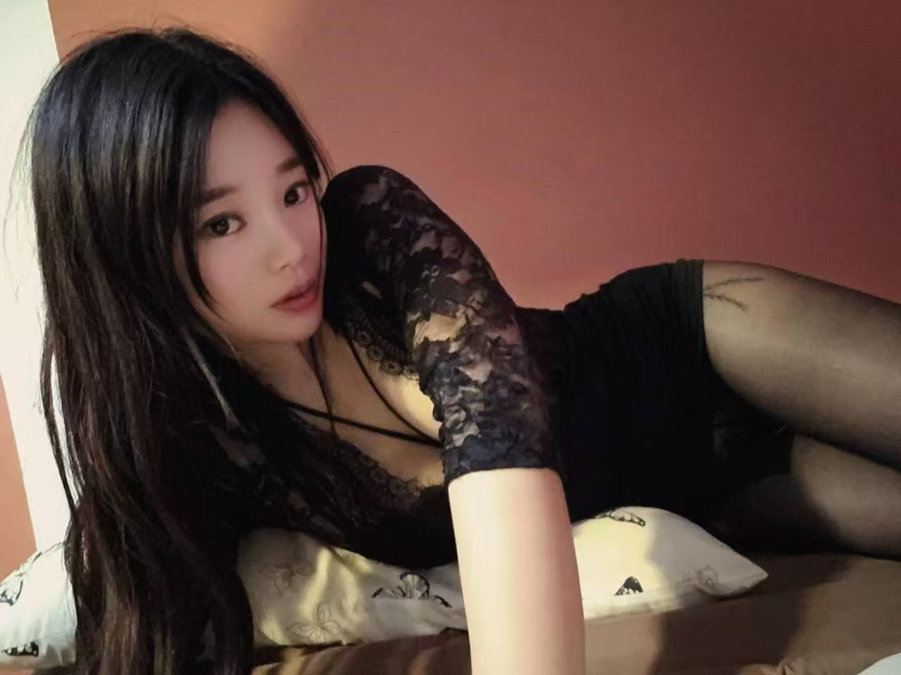 情趣制服眼镜妞妮妮