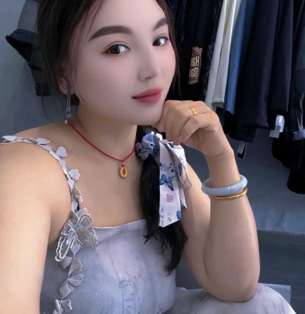 一个服装店老板娘兼职