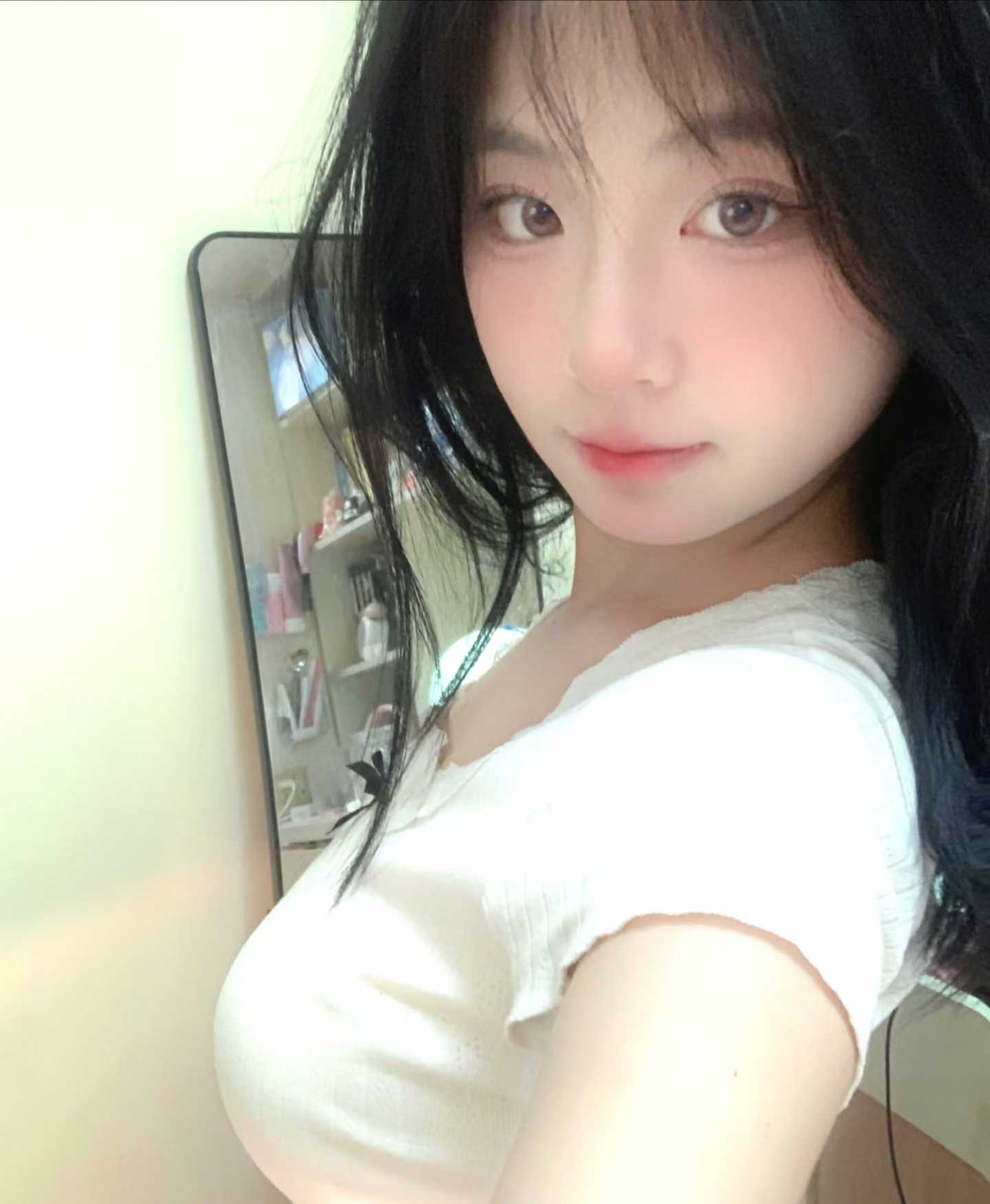 新吴嫩妹同城约自带公寓可外