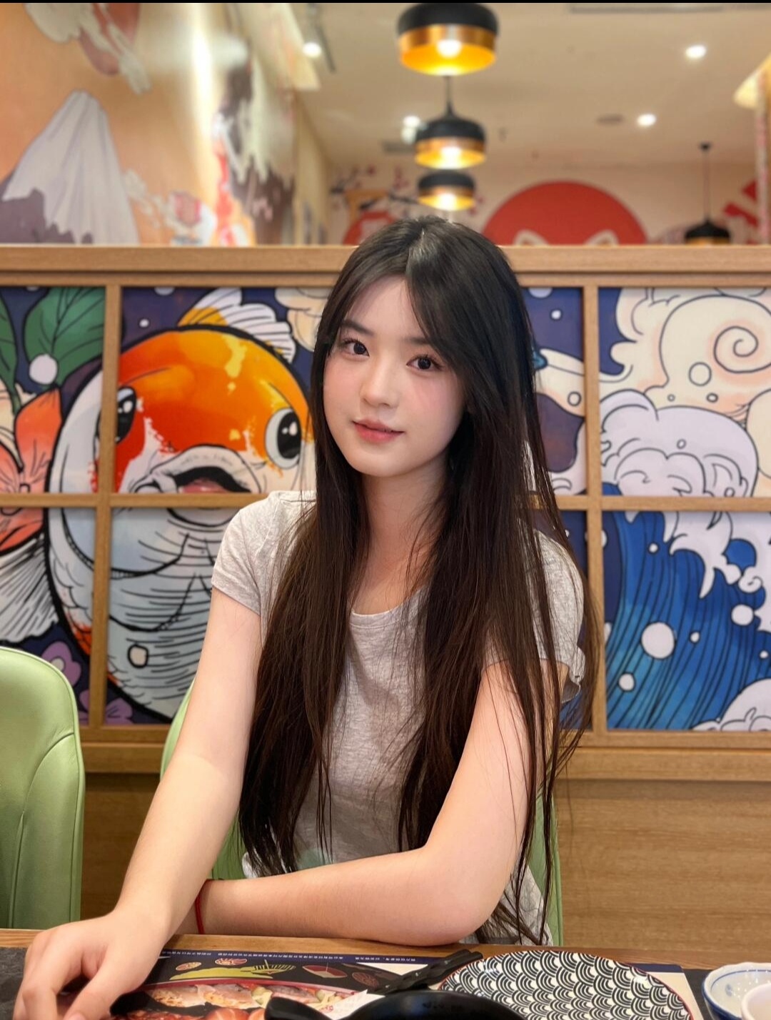 苗条可爱，娃娃脸，个人兼职