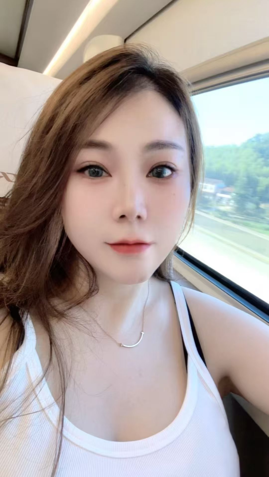 蜀山爆乳肉弹妞黎黎