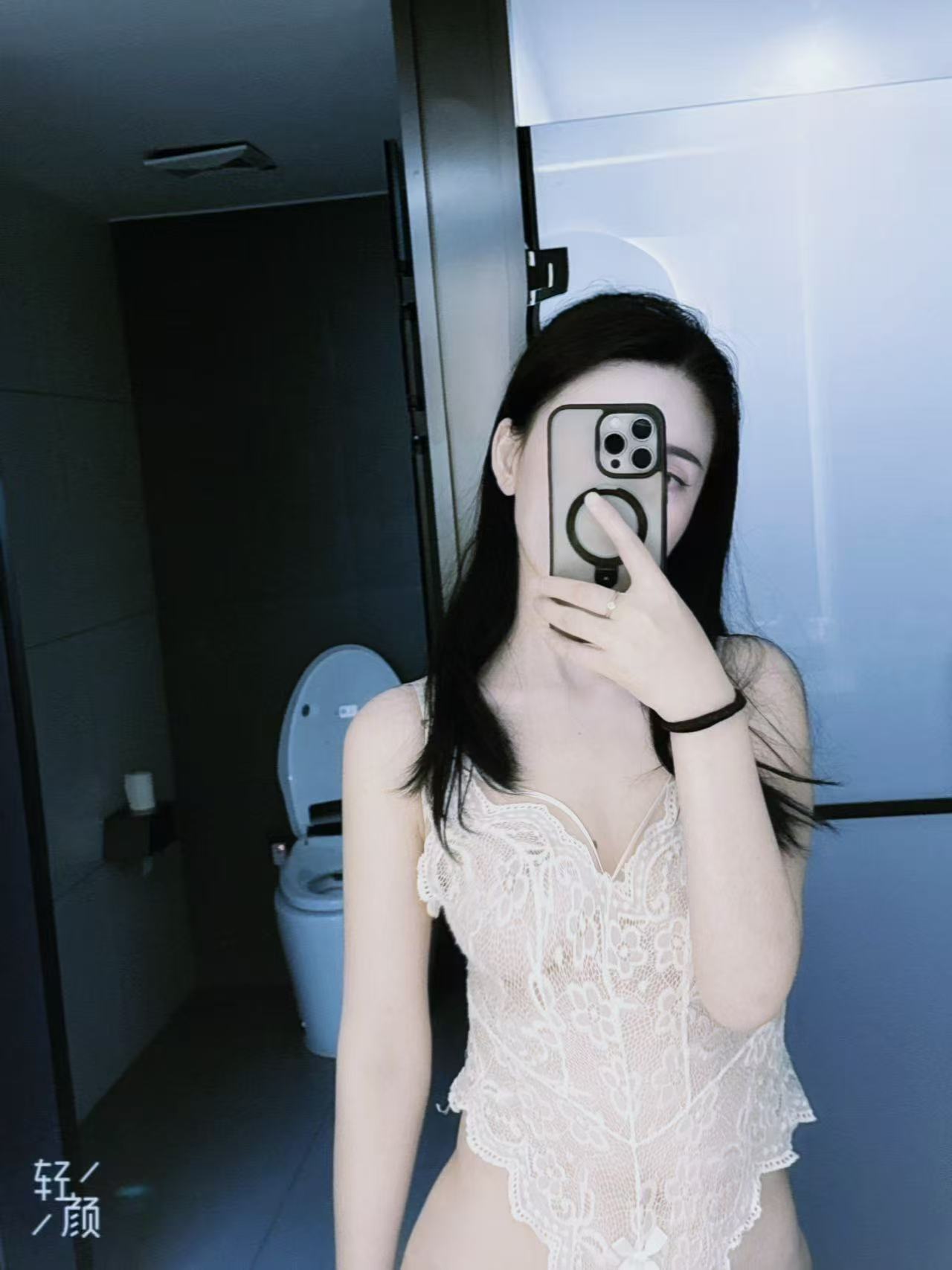 高新区气质美妞金白