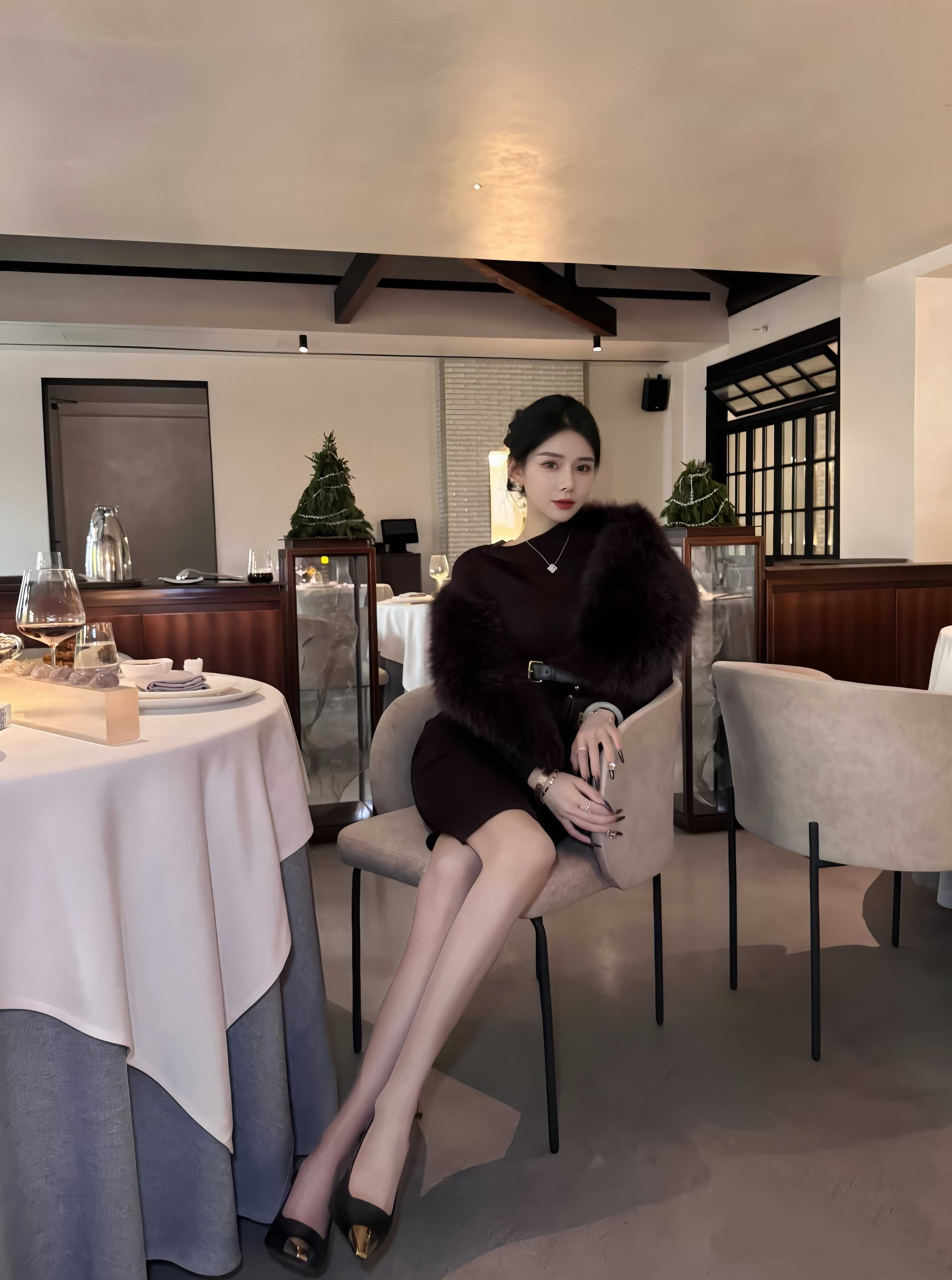 陆家嘴新人初中老师