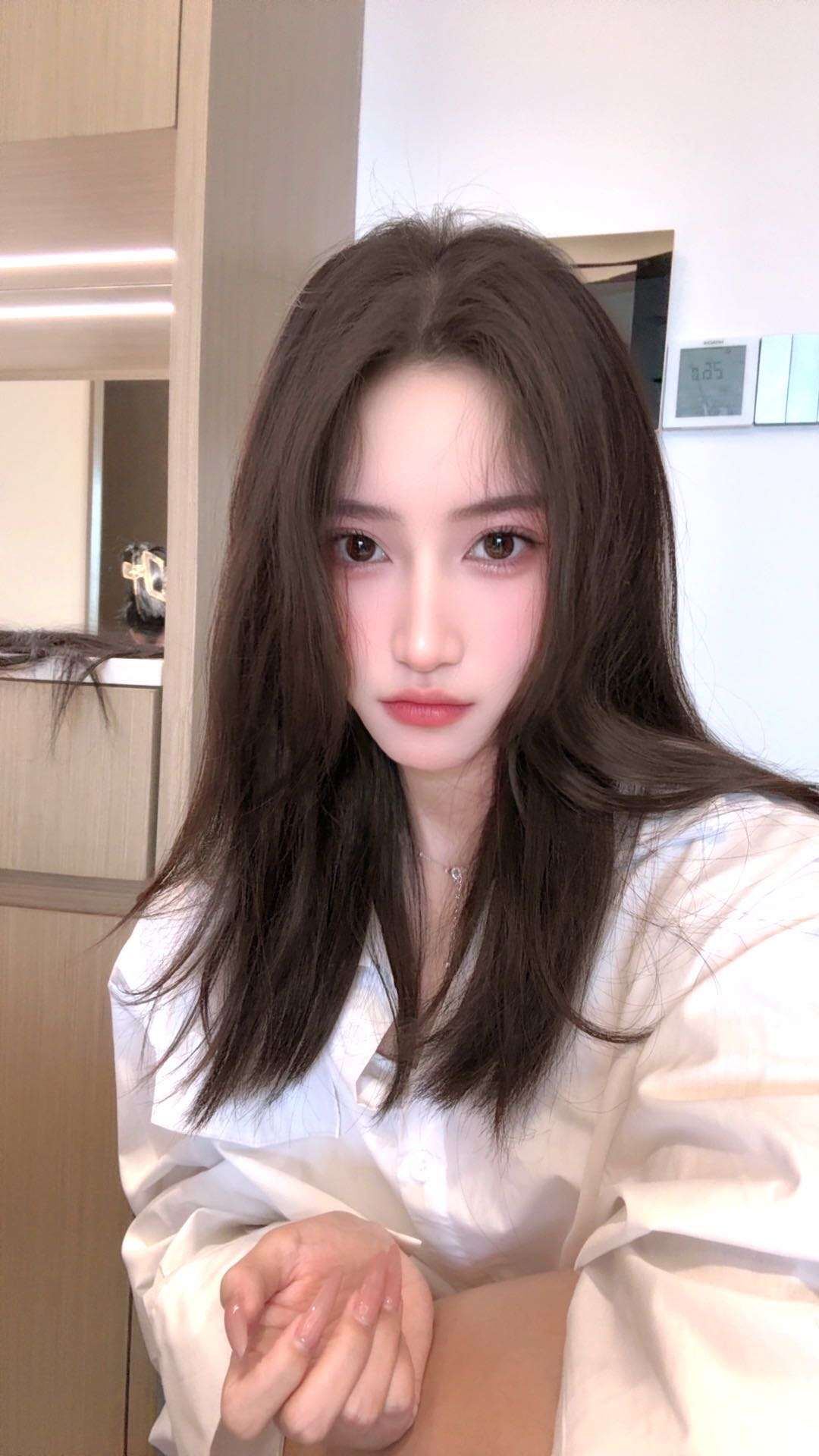 短期兼职洋气少女