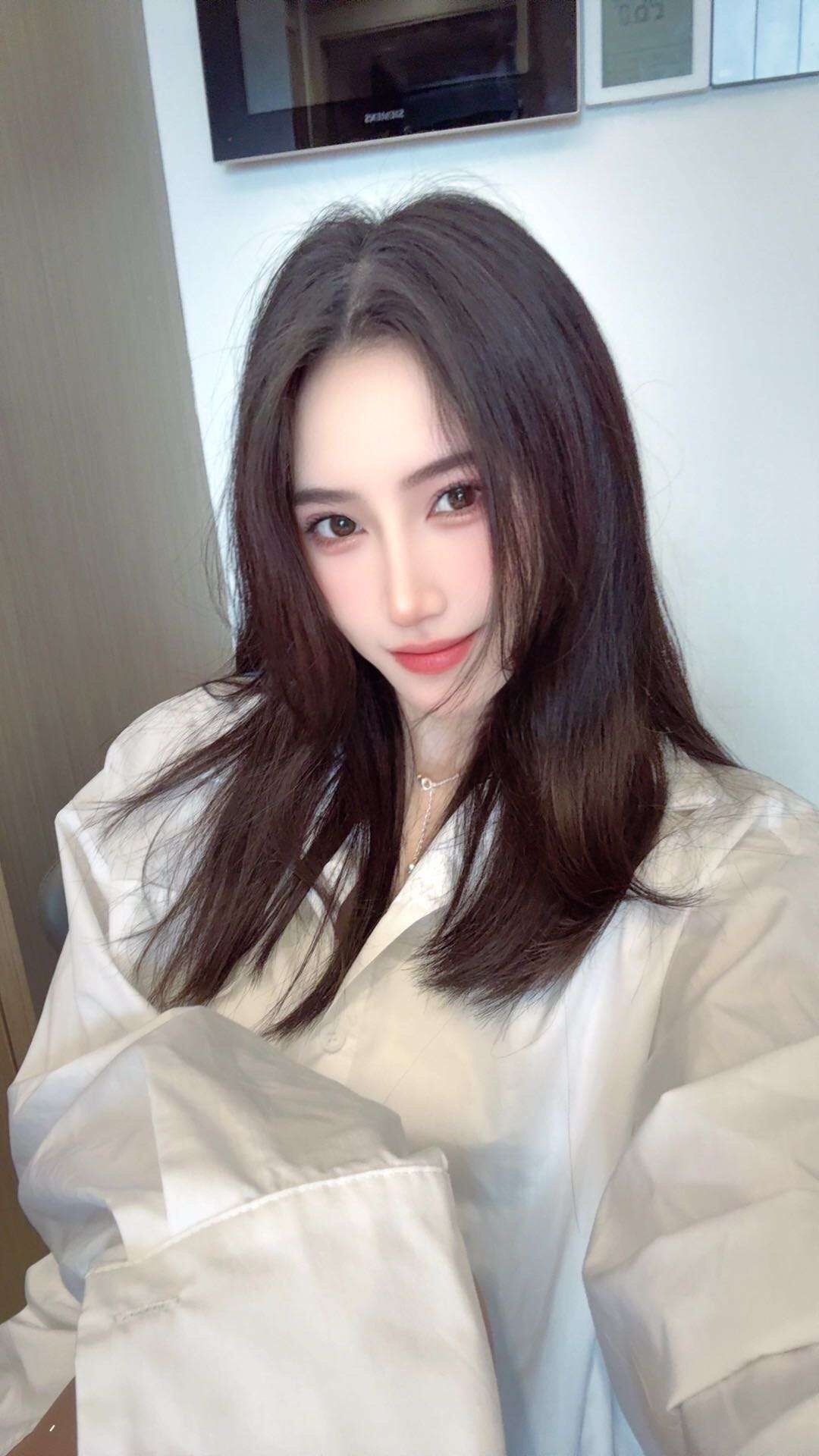 短期兼职洋气少女