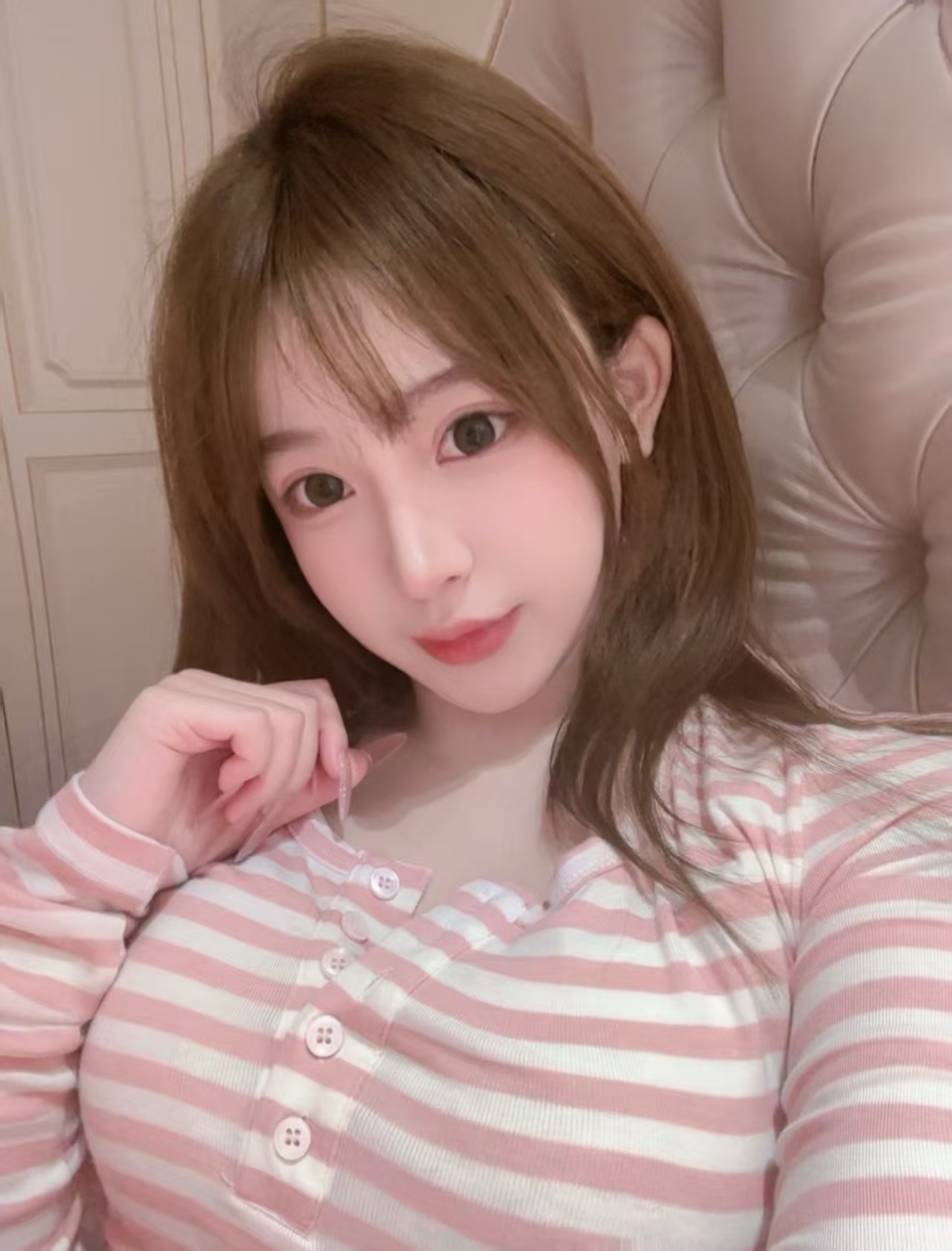 极品美乳嫩妹小倩